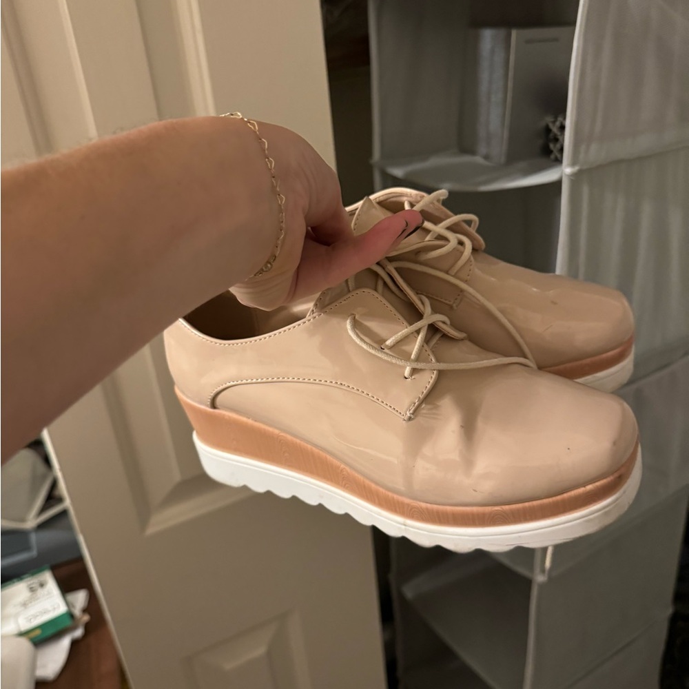 Chase + Chloe Nude Platform Oxfords
